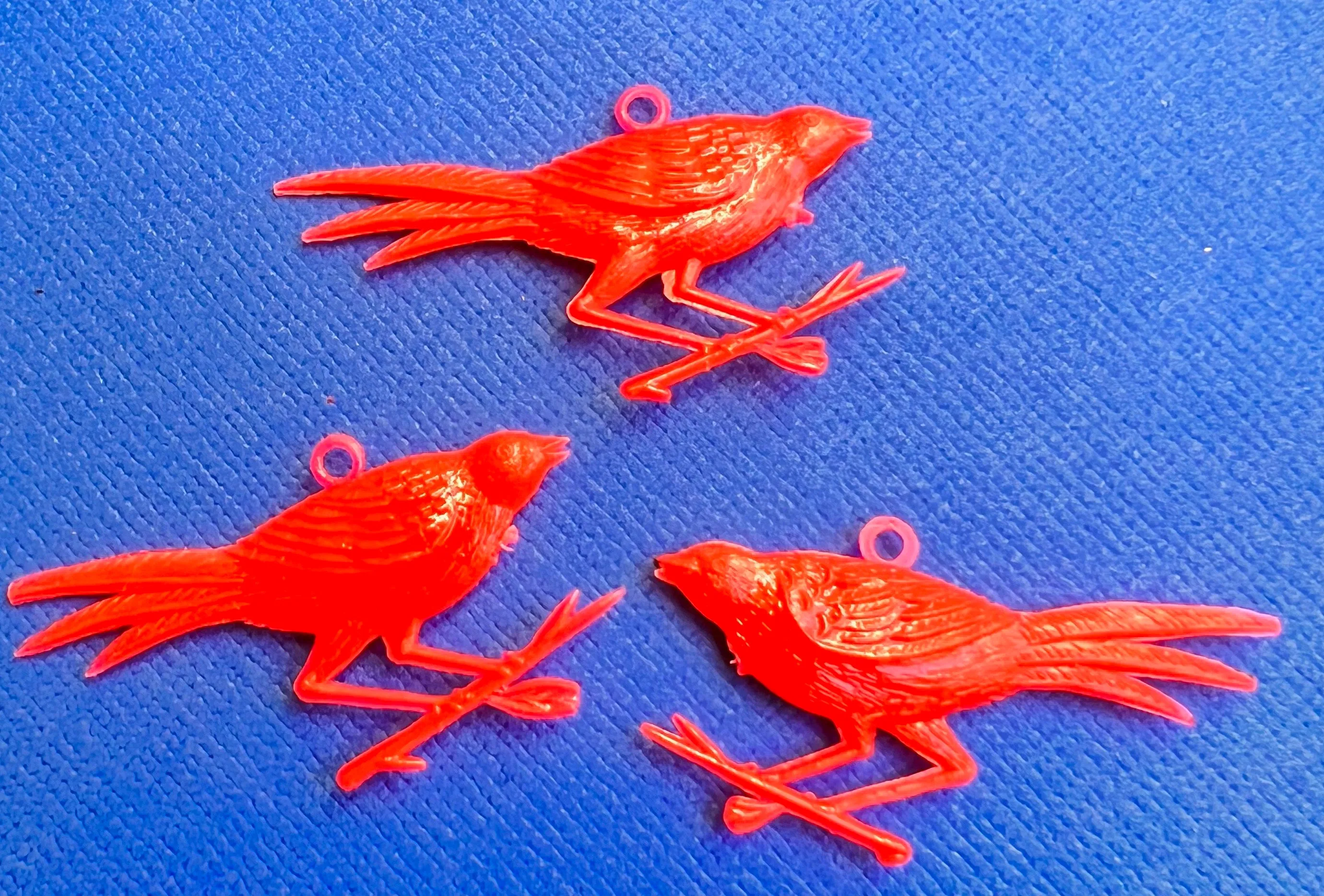 3 Vintage Bird Charms - 3cm long