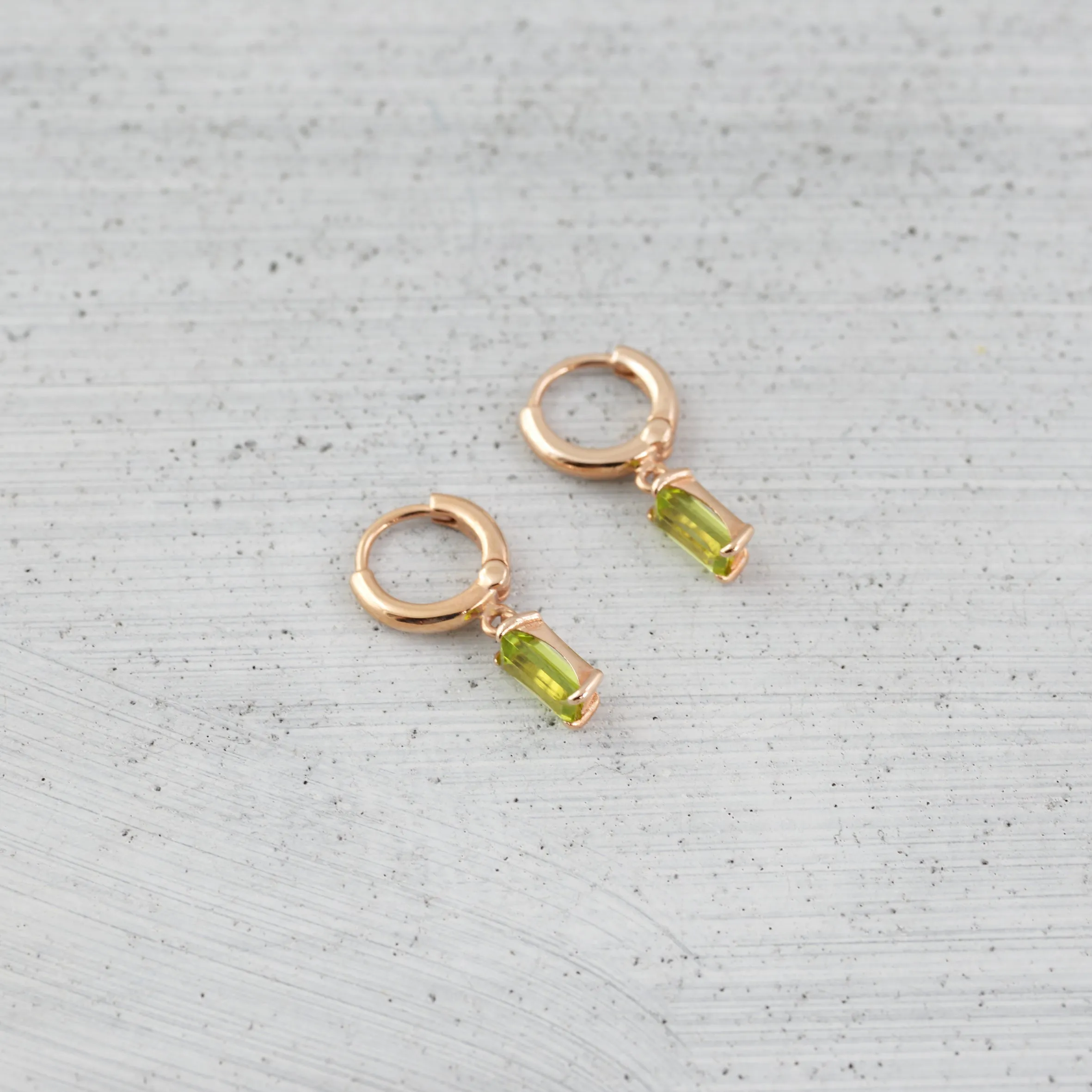 Allure baguette sleeper Earring (single) - 14K/ 18K Gold