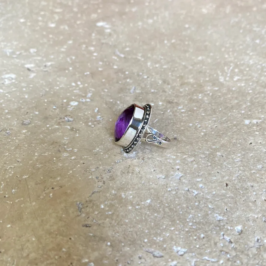 Amethyst Ring - Mishka