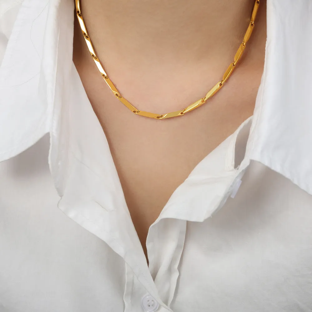 Cold Style Gold-Plated Necklace Jewelry with Titanium Steel - Fashionably Versatile