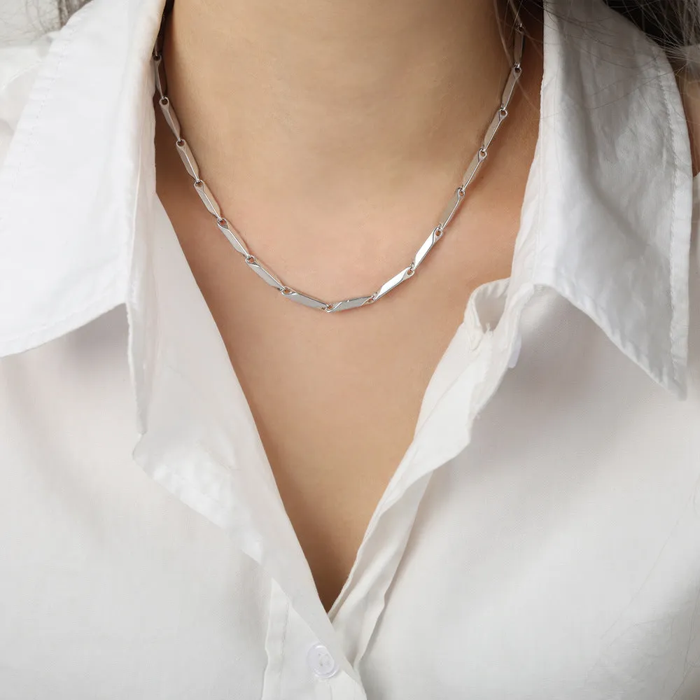 Cold Style Gold-Plated Necklace Jewelry with Titanium Steel - Fashionably Versatile