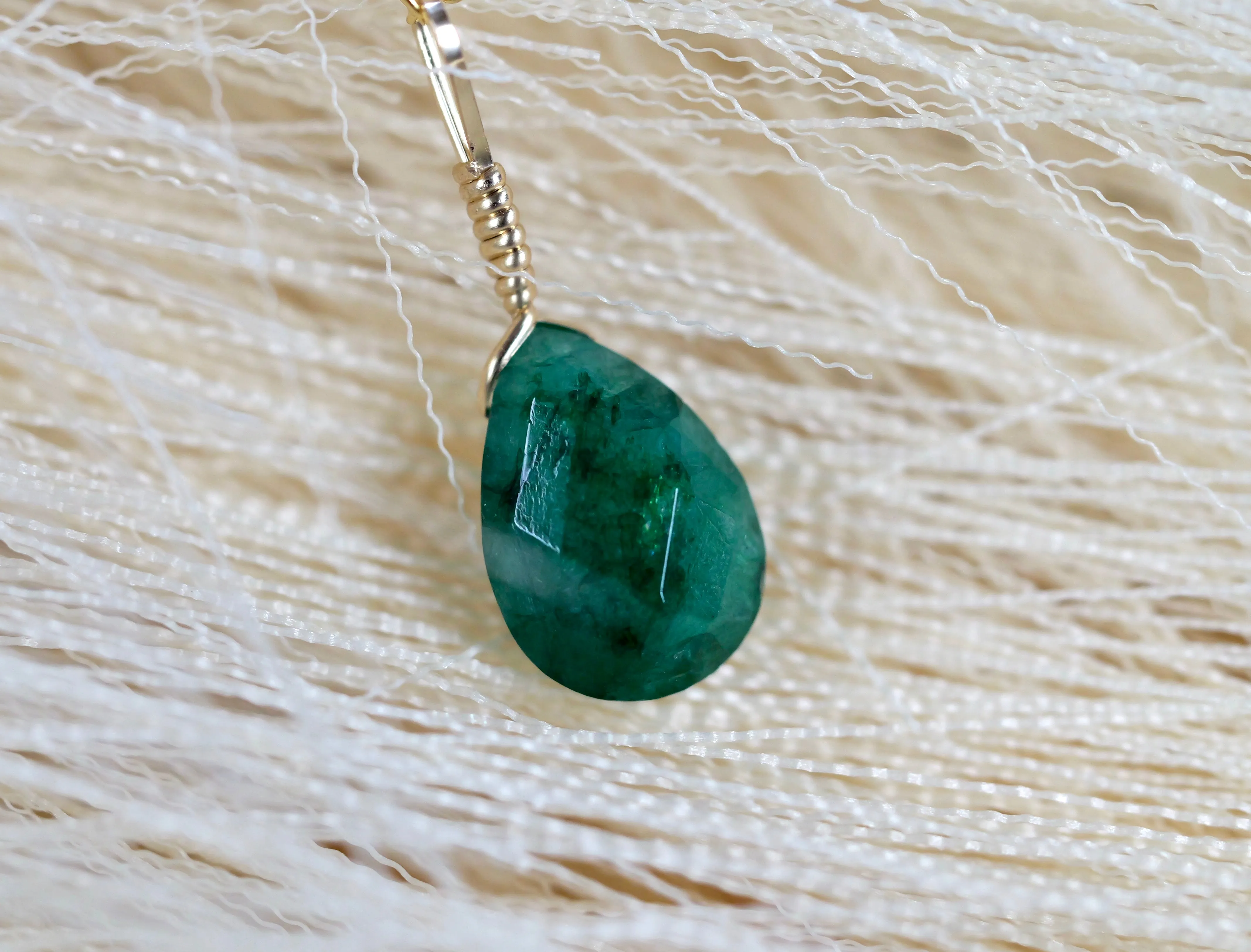 Emerald Simple Necklace