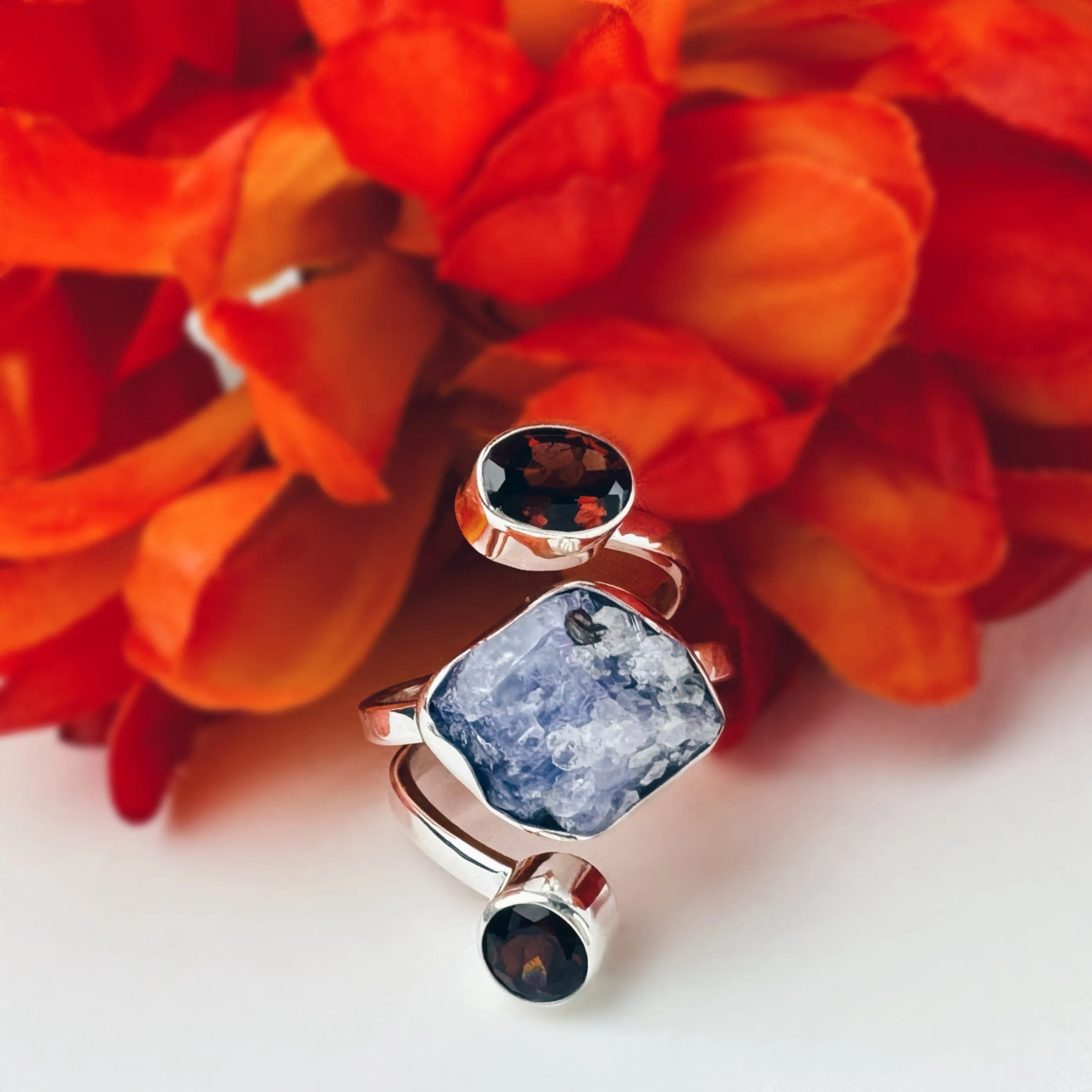 Gemstone Flow Ring - VR458IG