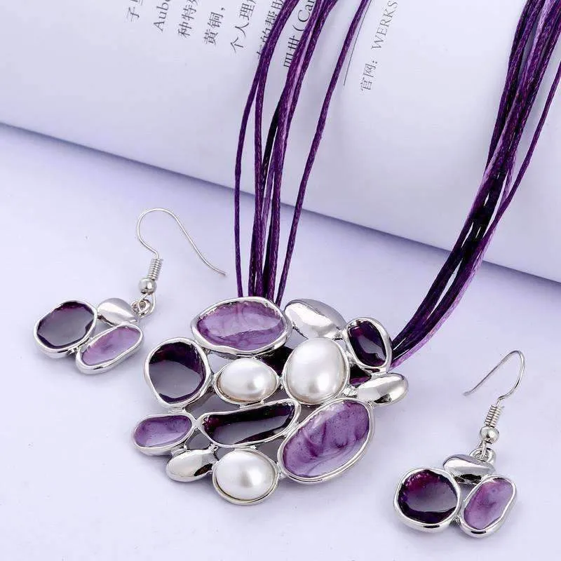 Glossy Enamel Cluster Necklace and Earrings Set - In Three Colors