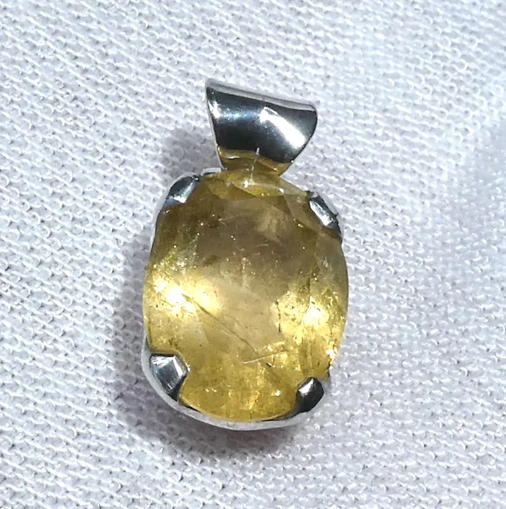 Heliodor Pendant, Golden Beryl, Faceted Oval, 925 Sterling Silver