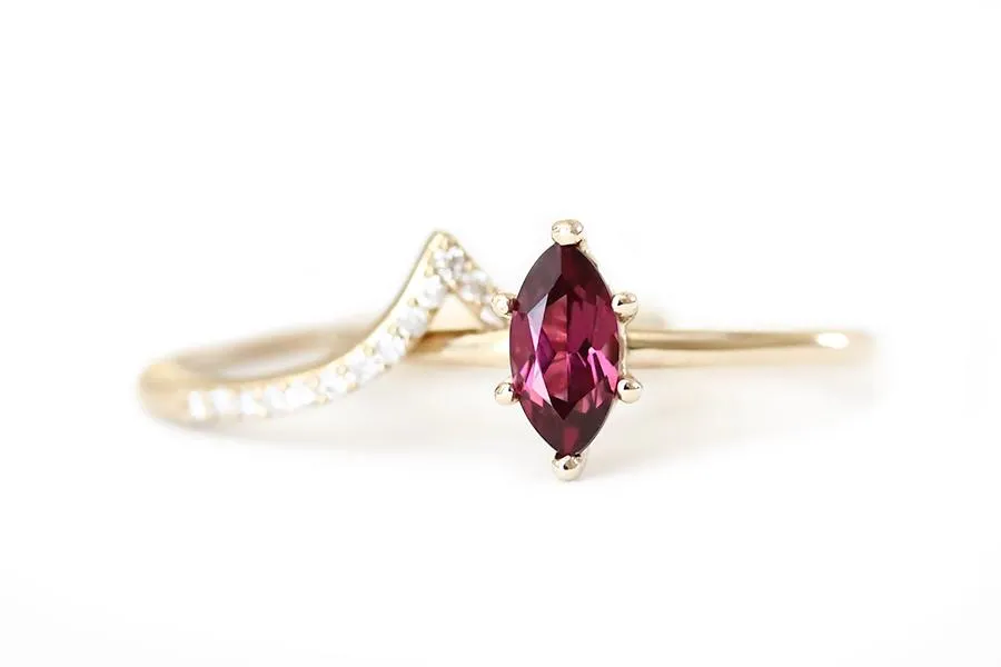 Mia Garnet Marquise Ring