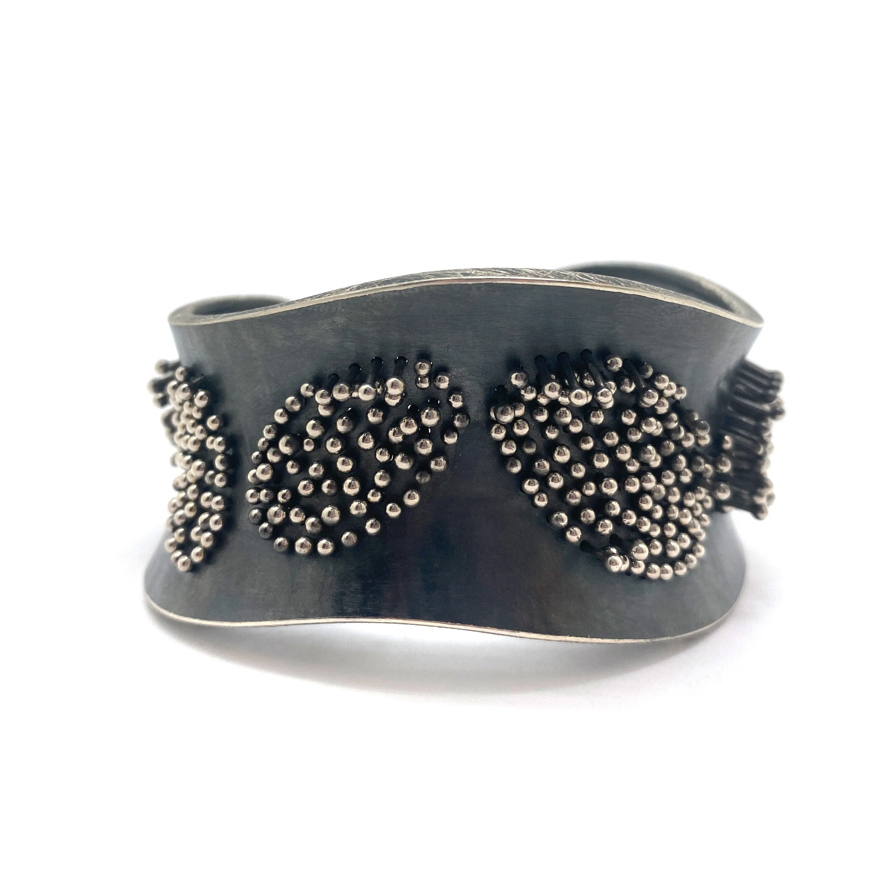 Oval Motif Silver Cuff