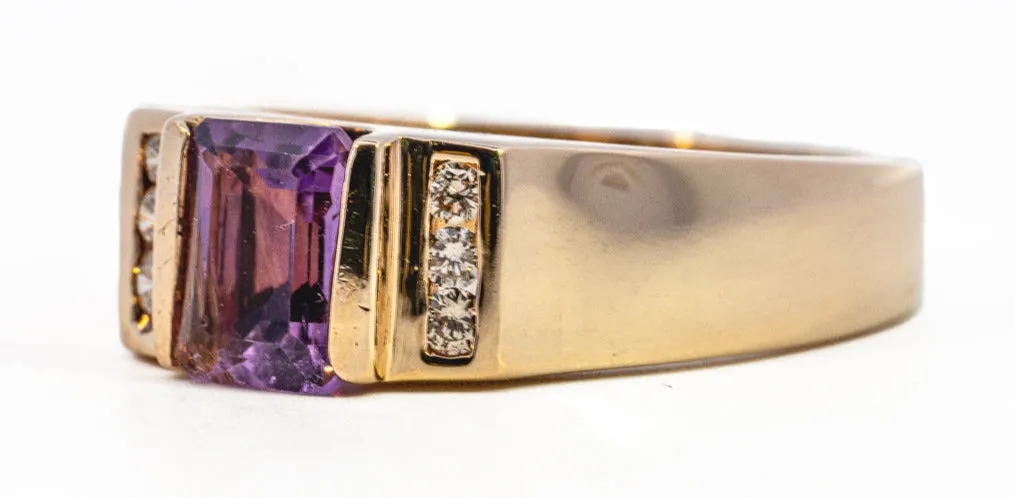 Regal Amethyst & Diamond Accent Ring in 9ct Yellow Gold