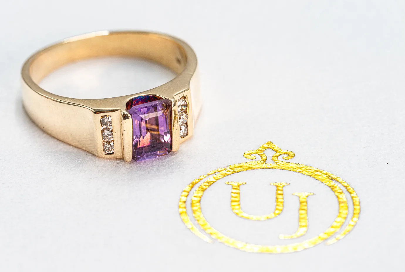 Regal Amethyst & Diamond Accent Ring in 9ct Yellow Gold