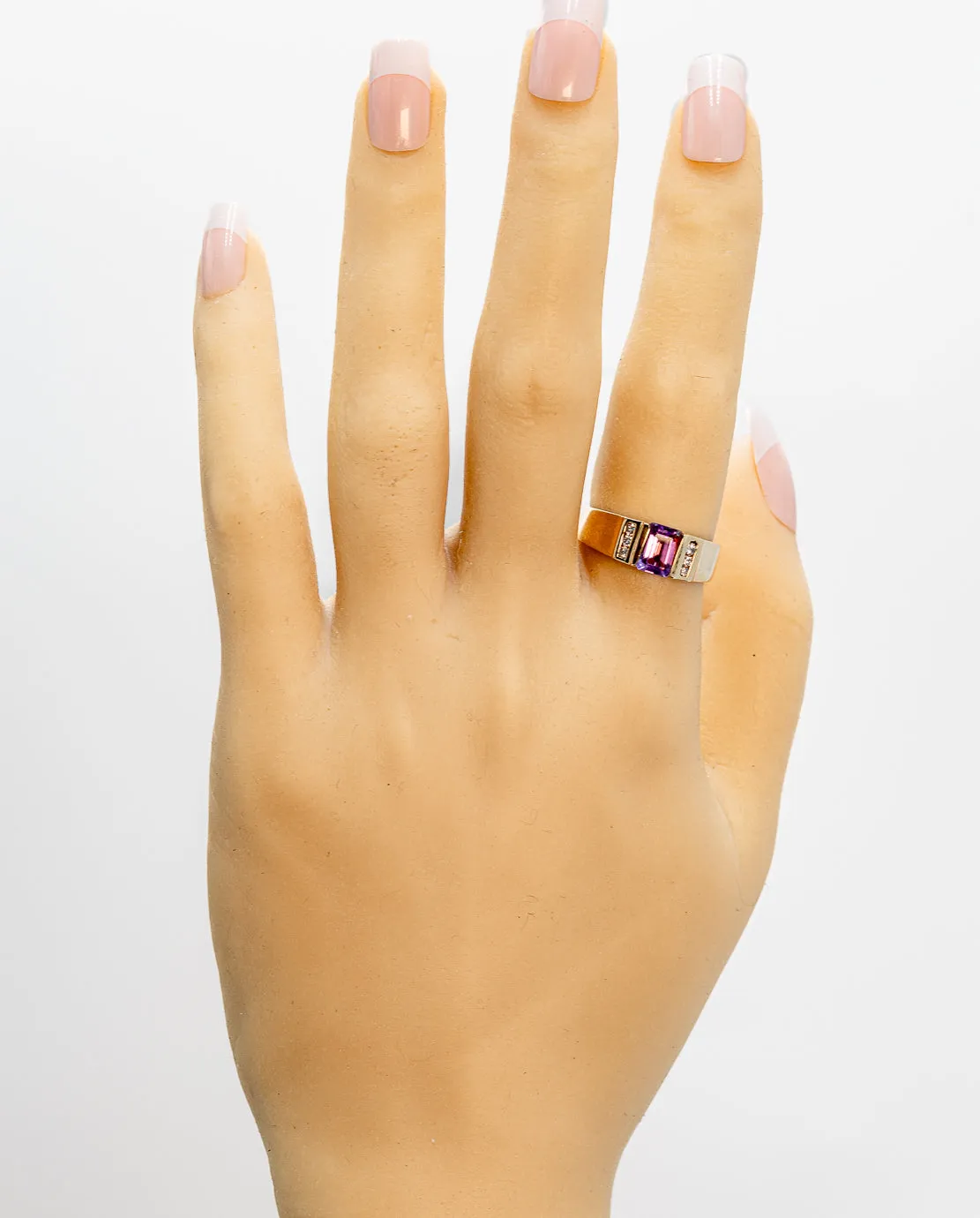 Regal Amethyst & Diamond Accent Ring in 9ct Yellow Gold