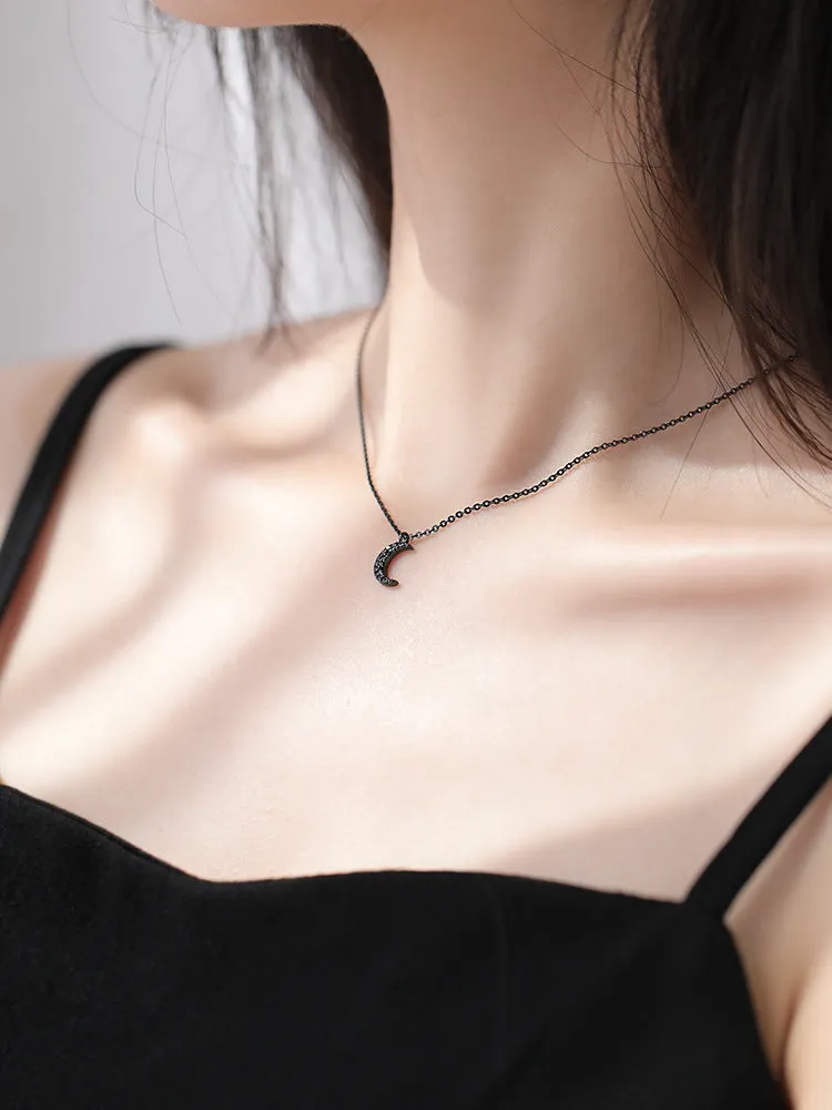 Simple And Versatile Diamond-Studded Student Girlfriend Necklace Pendant