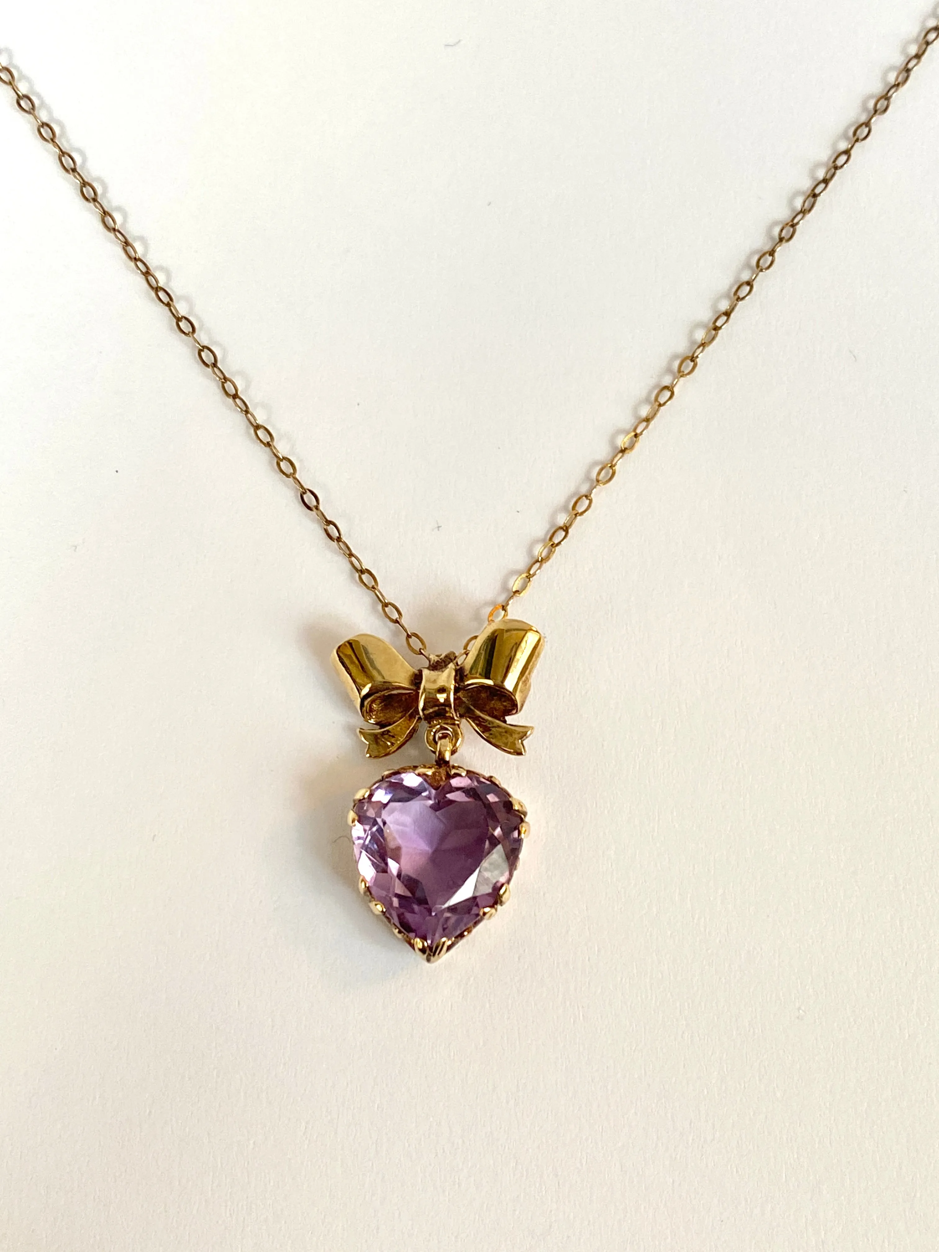 Vintage 9ct Gold, Amethyst Heart Pendant with 9ct gold chain